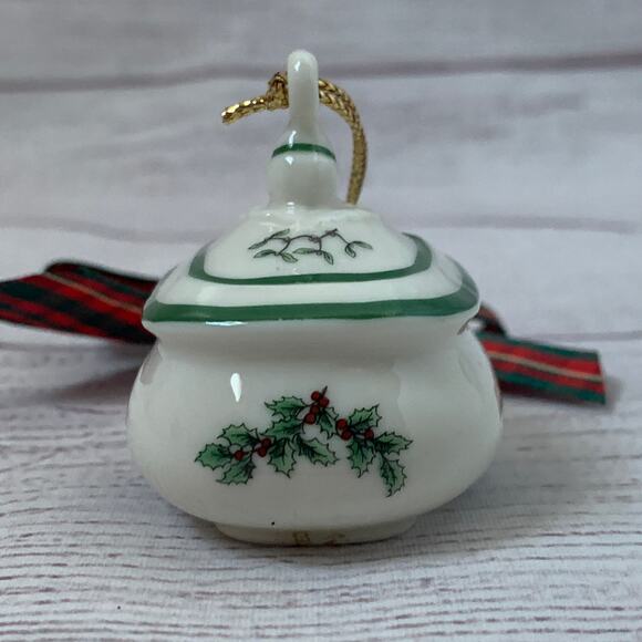 Vintage Spode Miniature Sugar Box Bowl Christmas Tree Ornament NO BOX - Picture 5 of 11